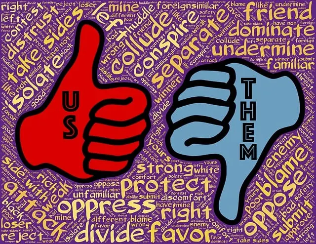 Từ vựng undermining: [V-ing] Làm suy yếu, phá hoại (một cách ngấm ngầm)